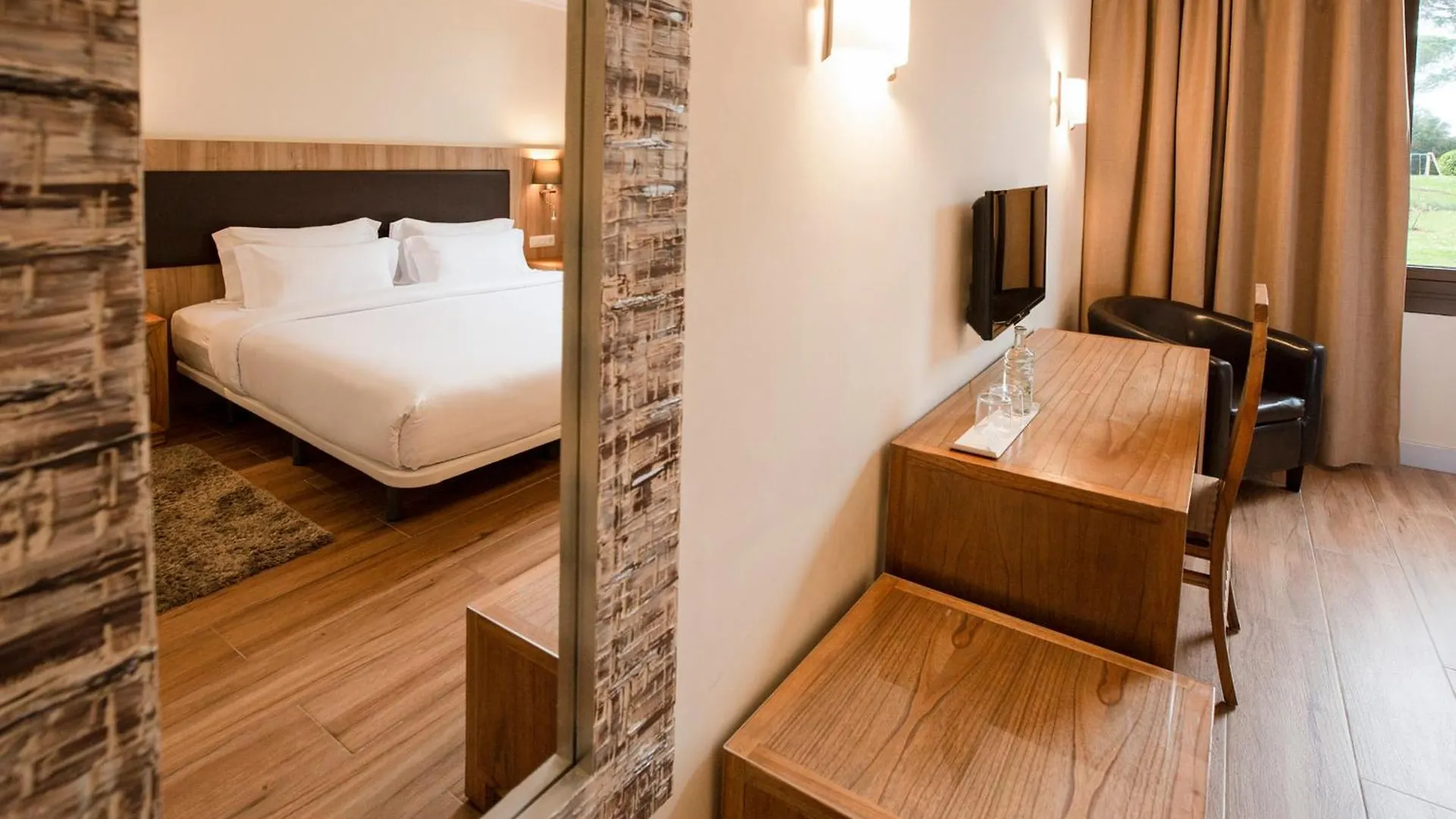 Hotel Eden Park by Brava Hoteles Riudellots de la Selva 4*,  España
