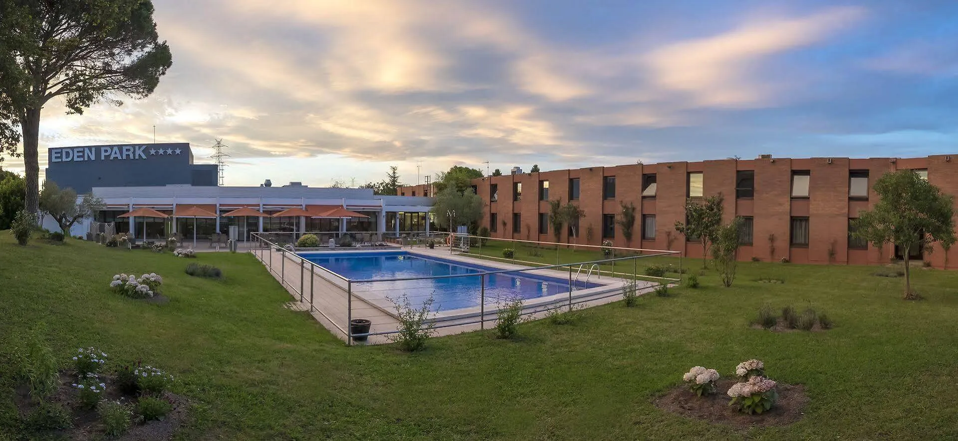 Hotel Eden Park by Brava Hoteles Riudellots de la Selva 4*,  España
